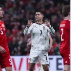 Portugal, de Cristiano Ronaldo, tiene que remontar a Dinamarca para seguir en el torneo.