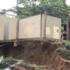 El estado en que quedó una vivienda por el desastre en el cerro de Junín.