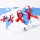 Organizaciones humanitarias advierten sobre el impacto de los recortes en la lucha contra el sida.