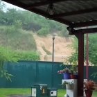 Esta fue una de las 'cascadas' de lodo que agravó la situación.