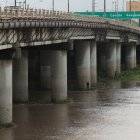 La estructura presenta daños en 11 de los pilotes.