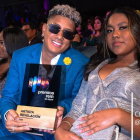 Jombriel y su novia durante la gala de los Premios REM