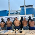 Presentación de criminales capturados en un operativo realizado el 13 de marzo de 2025.