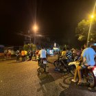 Los atacantes se movilizaban en motocicleta.