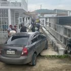 La víctima llegó al sitio en este vehículo.