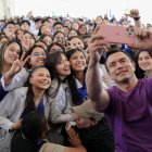 Uno de sus aciertos fue trabajar en territorio, según expertos.
