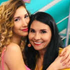 Ana Paula y su mamá Ana Buljubasich