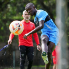 Liga de Quito vs Aucas: los albos se entrenaron en la capital para el Superclásico.