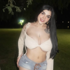 Karely Ruiz gana mucho dinero en OnlyFans.