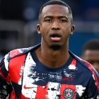 Willian Pacho es uno de los líderes en la defensa de PSG