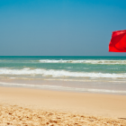 Las autoridades recomiendan tener cuidado a quienes visiten la playa estos días.