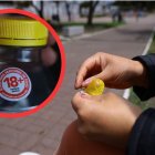 Estos productos se expenden en los alrededores de los centros educativos.