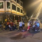 Los atacantes fueron hasta la denominada Zona Rosa y atacaron a los presentes.