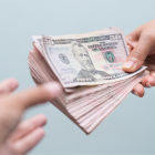 El bono escolar es una ayuda económica vital para miles de familias ecuatorianas al inicio del ciclo escolar.