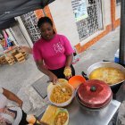 La preparación de los ingredientes empieza a las 07:00, tras la visita al mercado.