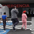 Los niños que asistan a los planteles educativos están obligados a usar el cubrebocas.