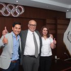 Jorge Delgado (c), junto a Jefferson Pérez como su primer vicepresidente y Lorena Arroyo, segunda vicepresidente.