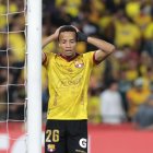 La lamentación de Byron Castillo ante la derrota con River Plate.