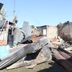 En el sitio de la emergencia, este viernes se observaron escombros.