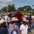 Así fue el funeral de Gladys Echever en Colimes.