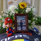 Marlon Gamushig era el menor y el único varón de cuatro hermanos.