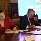 La hoja de ruta del Gobierno proyecta un reactor nuclear para 2029.