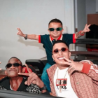 Jorgito Guayaco junto a Mr. Stiven durante su viaje a Colombia.