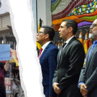 Tras un clima de protestas y demandas por transparencia dentro de la institución, el Consejo Universitario posesiona un nuevo rector.