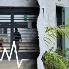 En el aula donde sorprendieron a balazos a la profesora reina el silencio. Las clases presenciales están suspendidas.