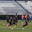 La selección ecuatoriana en uno de sus últimos entrenamientos antes de enfrentar a Brasil este jueves 5 de junio, en Guayaquil.