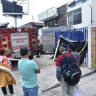 En el percance murió un albañil y otros dos resultaron heridos.