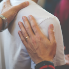 Nueva modalidad de delito en Ecuador: se acercan a ti para orar contigo, luego te drogan y te roban.