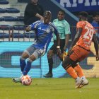 El volante Josué Palma (d) sumó minutos en la Explosión Azul del pasado sábado 7 de junio.