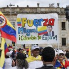 En Colombia, tras el ataque a Miguel Uribe, se han registrado marchas, plantones y oraciones por la salud del político, quien se encontraba en condiciones críticas.