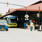 Los nuevos buses miden 13 metros de largo.