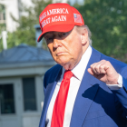 El presidente de Estados Unidos, Donald Trump, fue captado este sábado, 21 de junio, a la salida de la Casa Blanca, en Washington DC (EE.UU.)