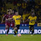 Barcelona venció 1-0 a Mushuc Runa en el estadio Monumental.