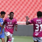 El festejo del Darwin Guagua tras marcar su primer gol con Independiente del Valle.