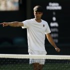 4 horas y 34 minutos fue el tiempo que le tomó al jugador de 22 años vencer a Fabio Fognini de 38, en cinco intensos y peleados sets.