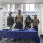 Los aprehendidos se encontraban en un vehículo que estaba reportado como robado.