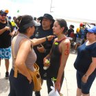 La ecuatoriana tras coronarse en los 10 km aguas abiertas el fin de semana, en Salinas.