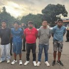 Cinco personas fueron detenidas tras un operativo policial que permitió frustrar el secuestro de un ciudadano en Loja.