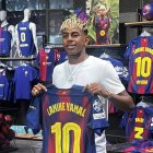 Lamine Yamal lució la número 10 del Barça, su nueva camiseta