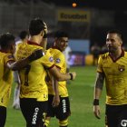 Gastón Campi y su gol en e estadio Jocay para la victoria del Barcelona.