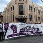 Familiares de María Fernanda López hicieron plantón en Cuenca.