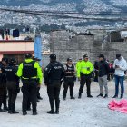 La víctima recibió al menos siete disparos.