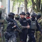 Daniel Salcedo llegó con fuerte resguardo a la Fiscalía General del Estado.