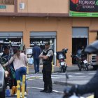 Moradores aseguran que las zonas comerciales son ‘dulces’ para los robos. Por eso piden mayor presencia policial.