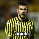 Carles Pérez, delantero español del Aris.