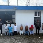 Tres de los sospechosos del crimen son menores de edad. Ellos fueron aislados mientras se investiga el caso.